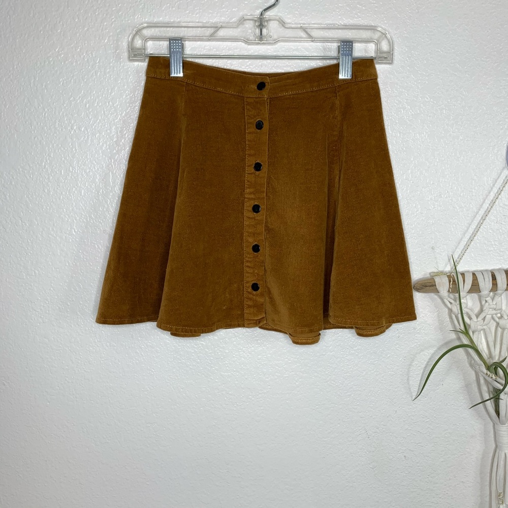 NWOT Brandy Melville Brown Corduroy Skirt